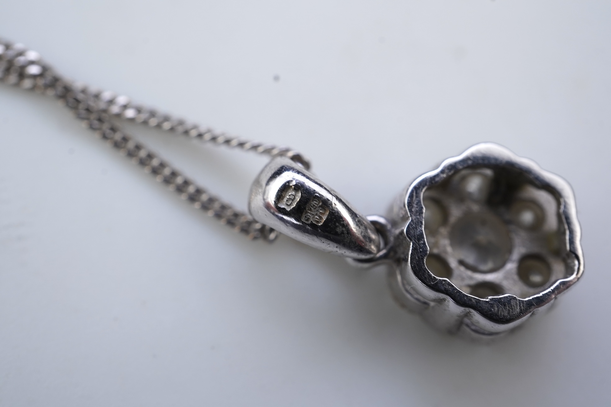A diamond pendant necklace